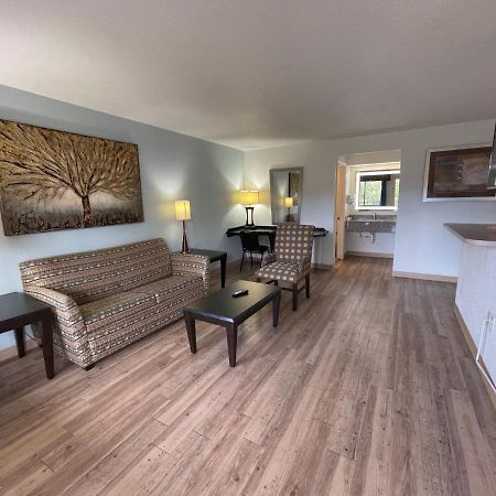 Tricove Inn & Suites Jacksonville Exteriér fotografie